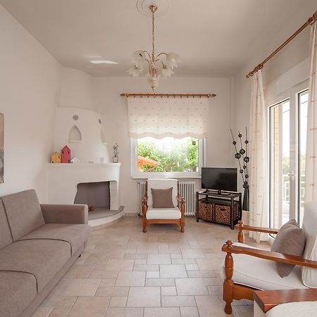 Dioni Houses Паралия Пантелеймонос Екстериор снимка