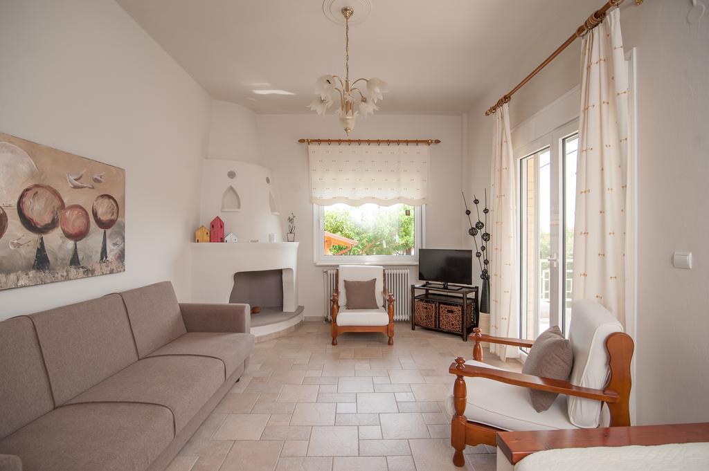 Dioni Houses Паралия Пантелеймонос Екстериор снимка